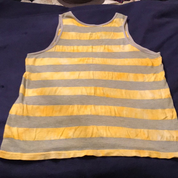 Men’s Small “Charles & 1/2” Tank Top. - Picture 2 of 3